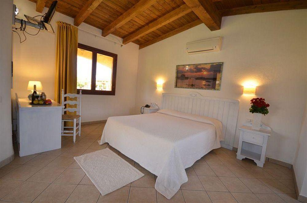 Limone Beach Resort Castiadas Dış mekan fotoğraf